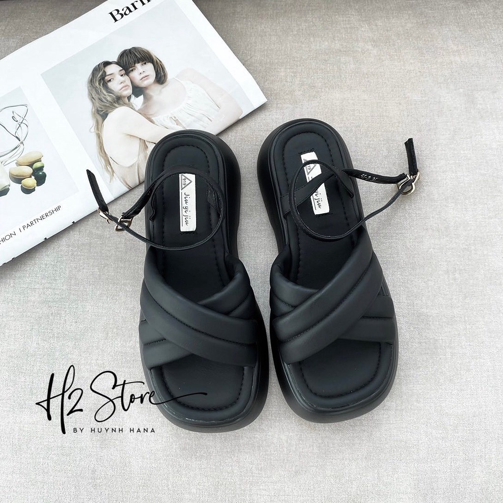 SANDAL QUAI CHÉO PHỒNG 5P - GD816908