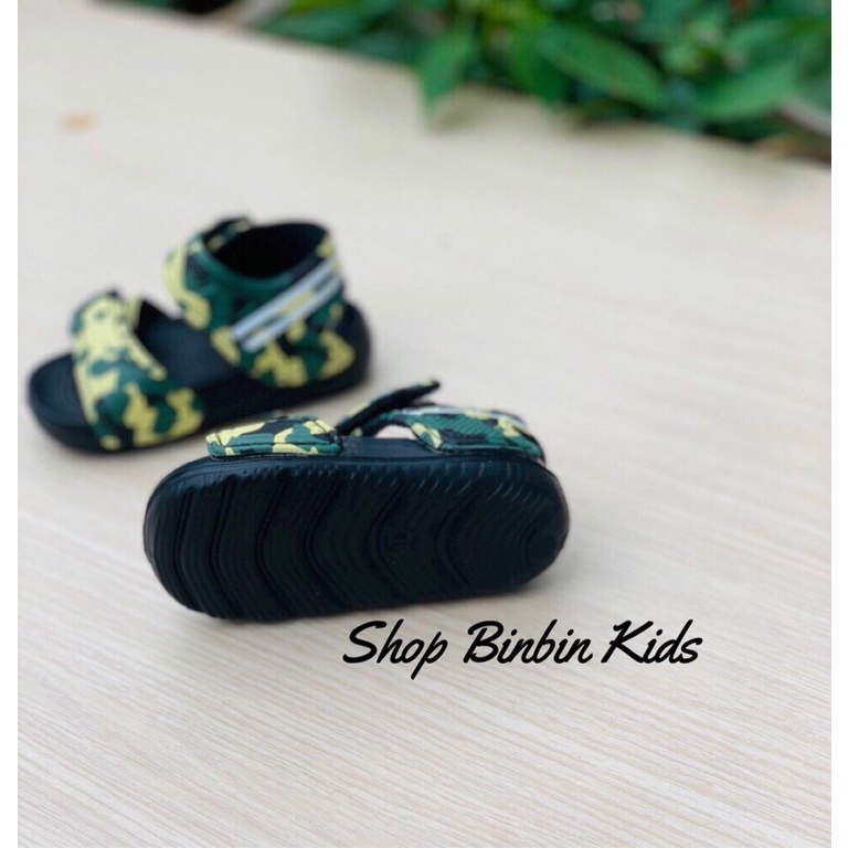 Sandal siêu nhẹ cho bé trai, bé gái mẫu mới ra đi siêu nhẹ, siêu êm, siêu bền màu phối siêu đẹp(full size)