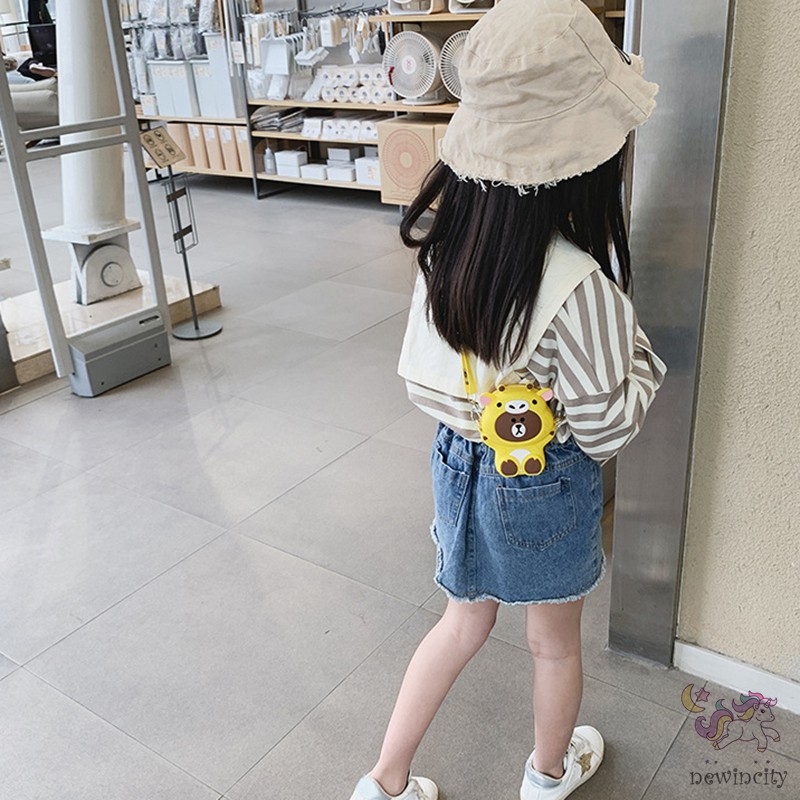 Túi đeo vai thiết kế hình hoạt hình dễ thương dành cho trẻ nhỏ