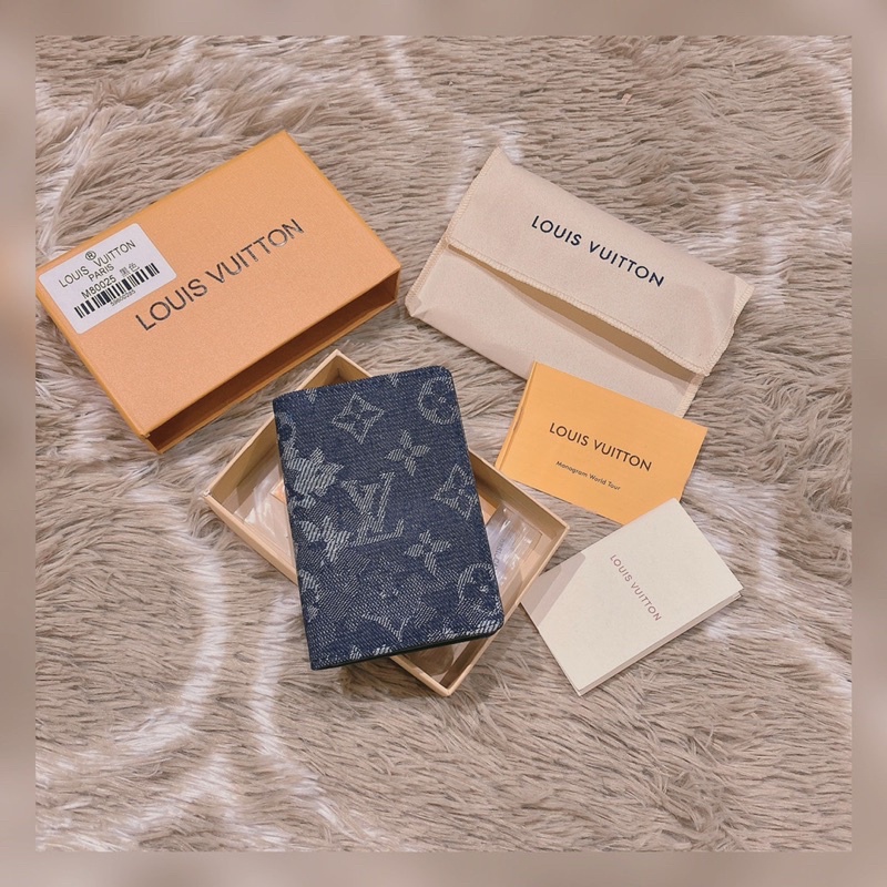 Compo ví lv họa tiết hoa