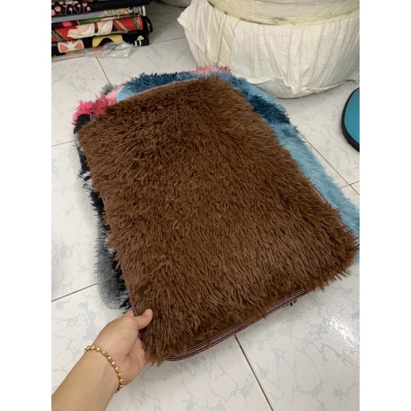 Thảm lông trải cửa - Thảm chân giường nhiều màu kích thước 40 x 60cm và 50cm x 1m6