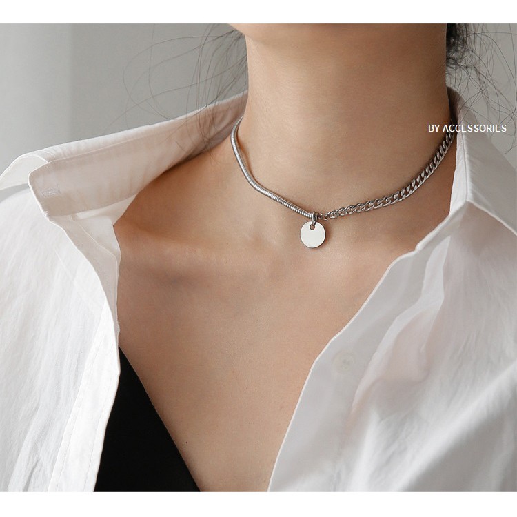 Vòng cổ titan unisex xích bất đối xứng phối mặt tròn không gỉ UN200304