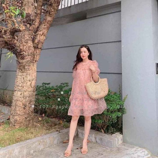Váy hoa lụa