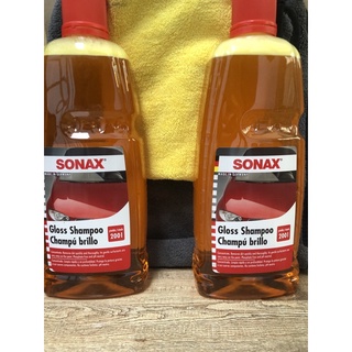 Combo 2 chai nước rửa xe sonax 1 lít.