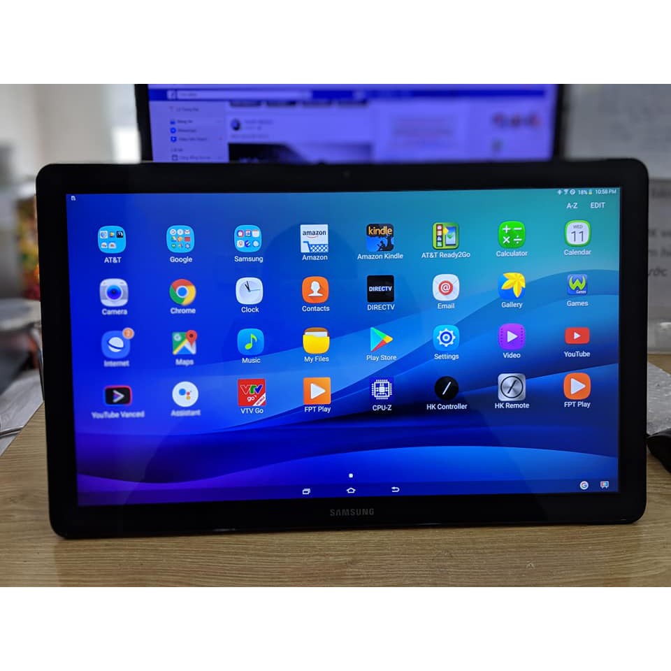 Máy Tính Bảng Samsung Galaxy View 18.4 inch || Màn hình Siêu Khủng , Pin siêu trâu , Hỗ trợ 4G LTE || Tại PlayMobile | BigBuy360 - bigbuy360.vn