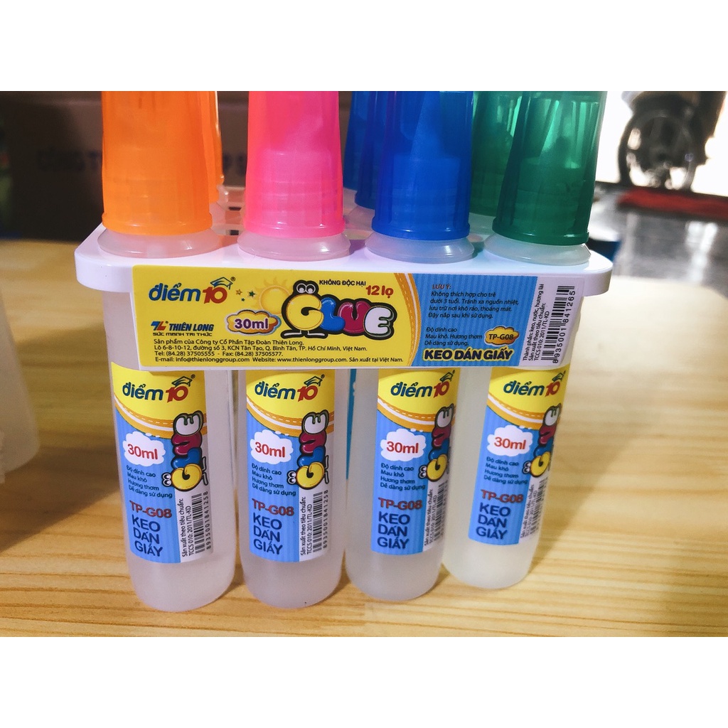 Keo dán giấy Thiên Long Điểm 10 TP-G08 hồ nước 30ml ( 1 chai  )