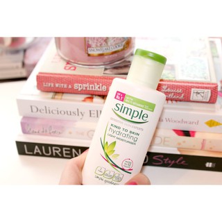 Kem dưỡng da Simple Kind To Skin Hydrating Light Moisturiser.