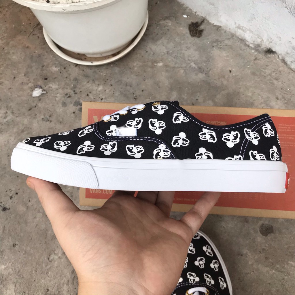 Giày vans mickey dành cho cả nam và nữ, hàng siêu đẹp (hàng full box)