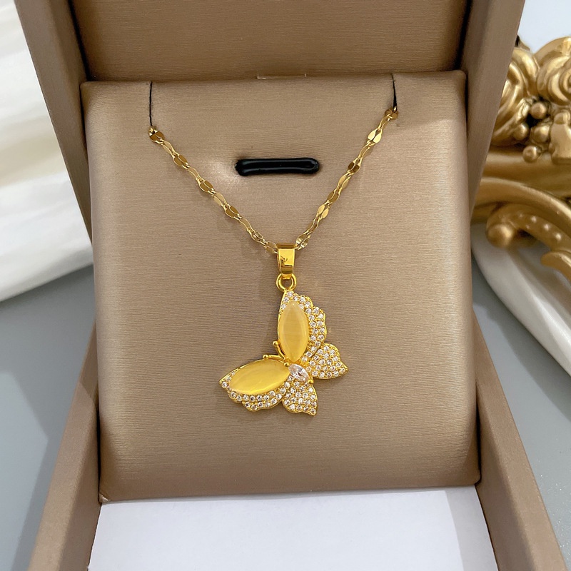 Dây chuyền titan nữ mặt hình bướm đính đá lấp lánh phong cách thời trang tinh tế sang trọng mẫu mới