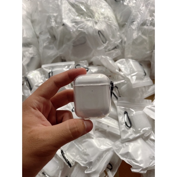 Vỏ Case Airpod 2/Pro Silicon Trong Suốt Có Đế Đứng Và Móc Chắc Chắn