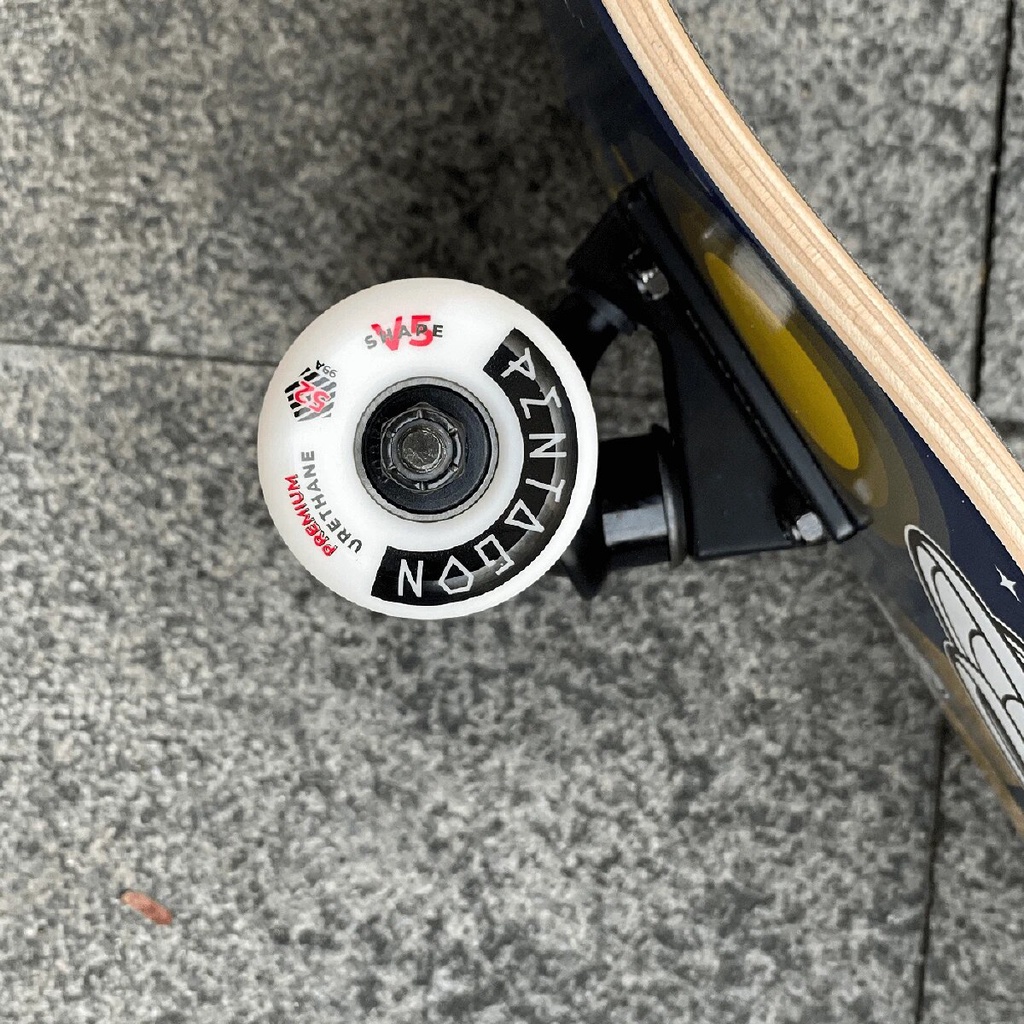 Ván Trượt Skateboard PENTAGON TRAFFIC ACCIDENTS CITY COMPLETE 8.0