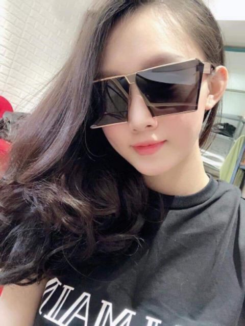 Mắt kính thời trang
