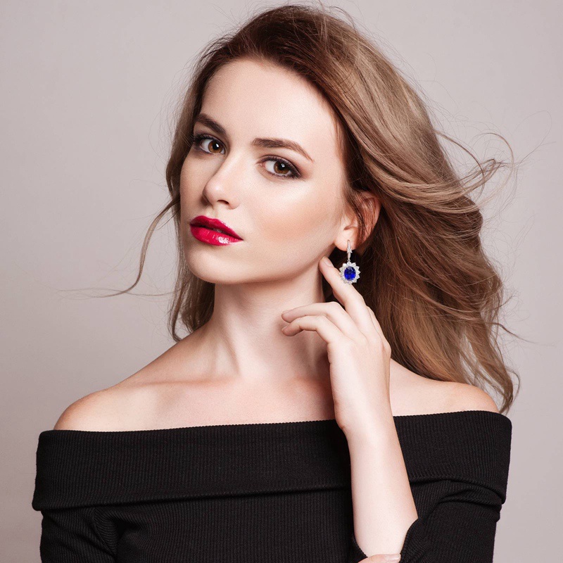 Khuyên Tai Nữ Đính Ngọc Thời Trang