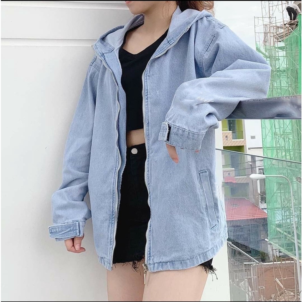 Áo khoác jeans nữ có mũ màu đen dây kéo form rộng Limit có túi trong 2 lớp cao cấp chỉ có tại Panda