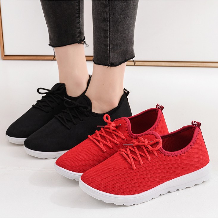 Giày buộc dây sneakers đen đỏ trơn đế dẻo mềm ( 2 màu tuỳ chọn )