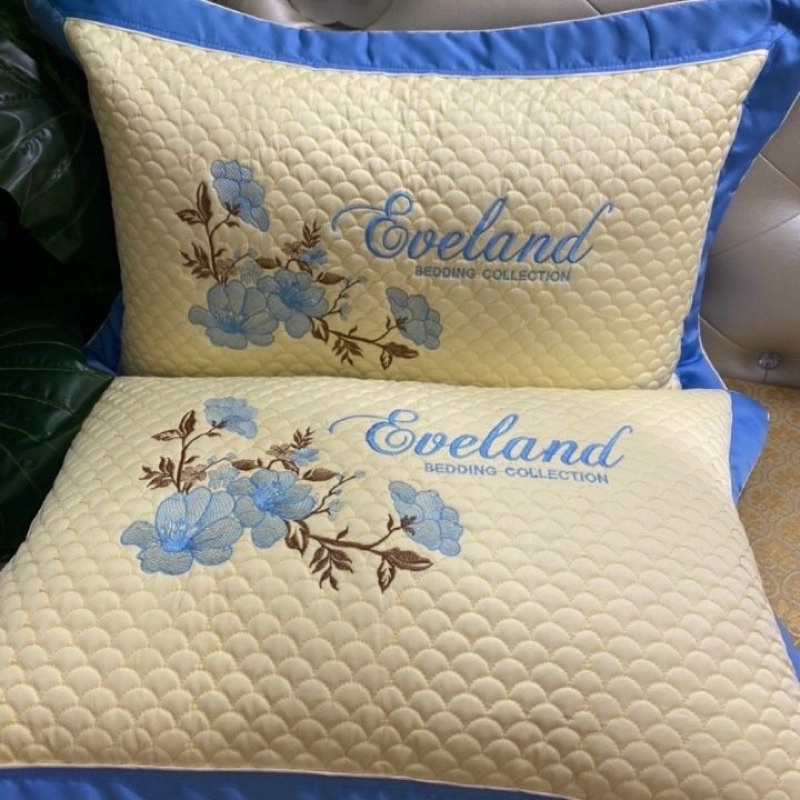 Đôi Vỏ Gối sateen màu thêu hoa Bốn Mùa Bedding, Kích thước 45x65cm, chất liệu poly sateen bền đẹp, mặt trần bông,có khoá