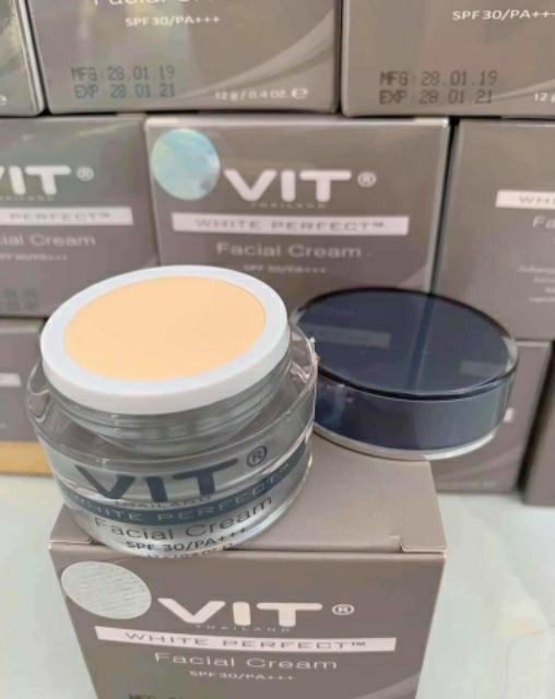 KEM DƯỠNG TRẮNG VIT FACICAL THÁI LAN
