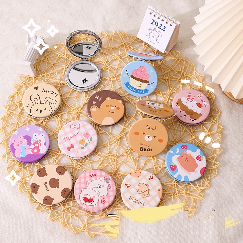 Gương trang điểm mini 2 mặt gấp gọn tiện lợi