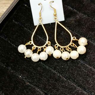 Sỉ bông tai thái 12k