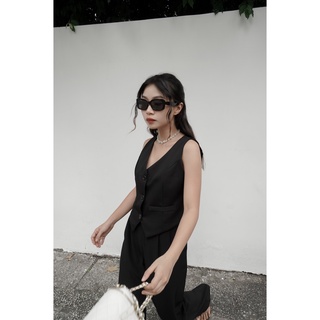 Áo gile nữ 2 túi cơi, áo vest cổ tim sát nách lạ mắt