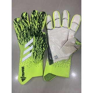Găng Tay Thủ Môn Predator Pro 2020