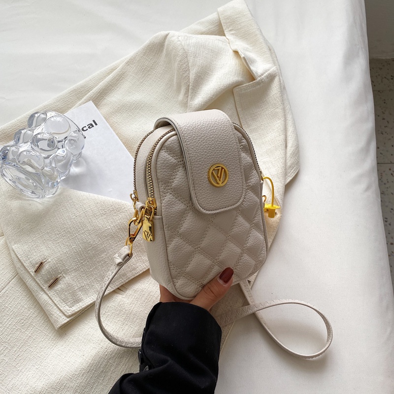 Túi da mềm đeo chéo IELGY đựng điện thoại họa tiết hình thoi thời trang dành cho nữ