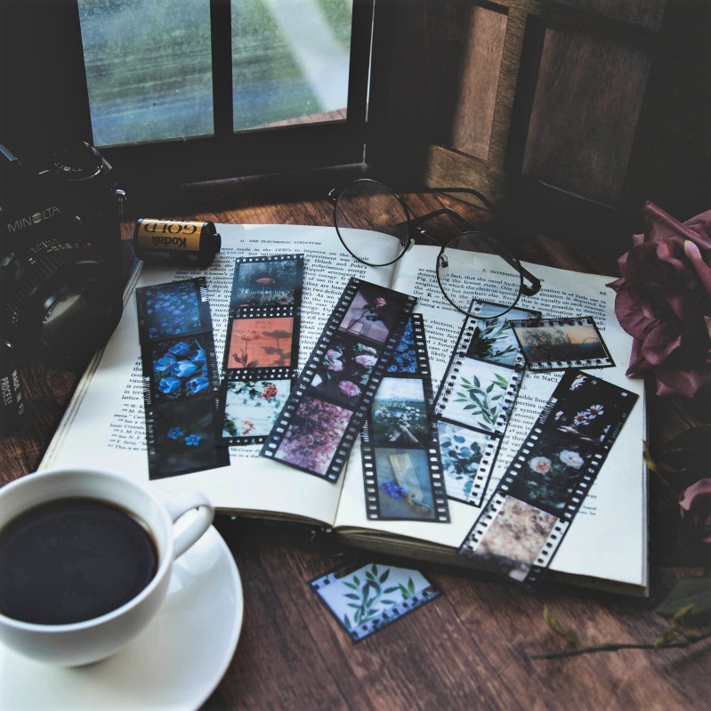 Set 30 sticker film vintage hoa cúc, hoa hồng và cỏ lau không thấm nước phong cách retro