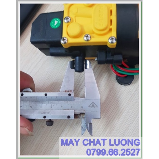 MÁY BƠM TĂNG ÁP -12V    LƯU LƯỢNG 5L/phút -ứng dụng làm bộ rửa xe phun sương tưới cây tưới lan..