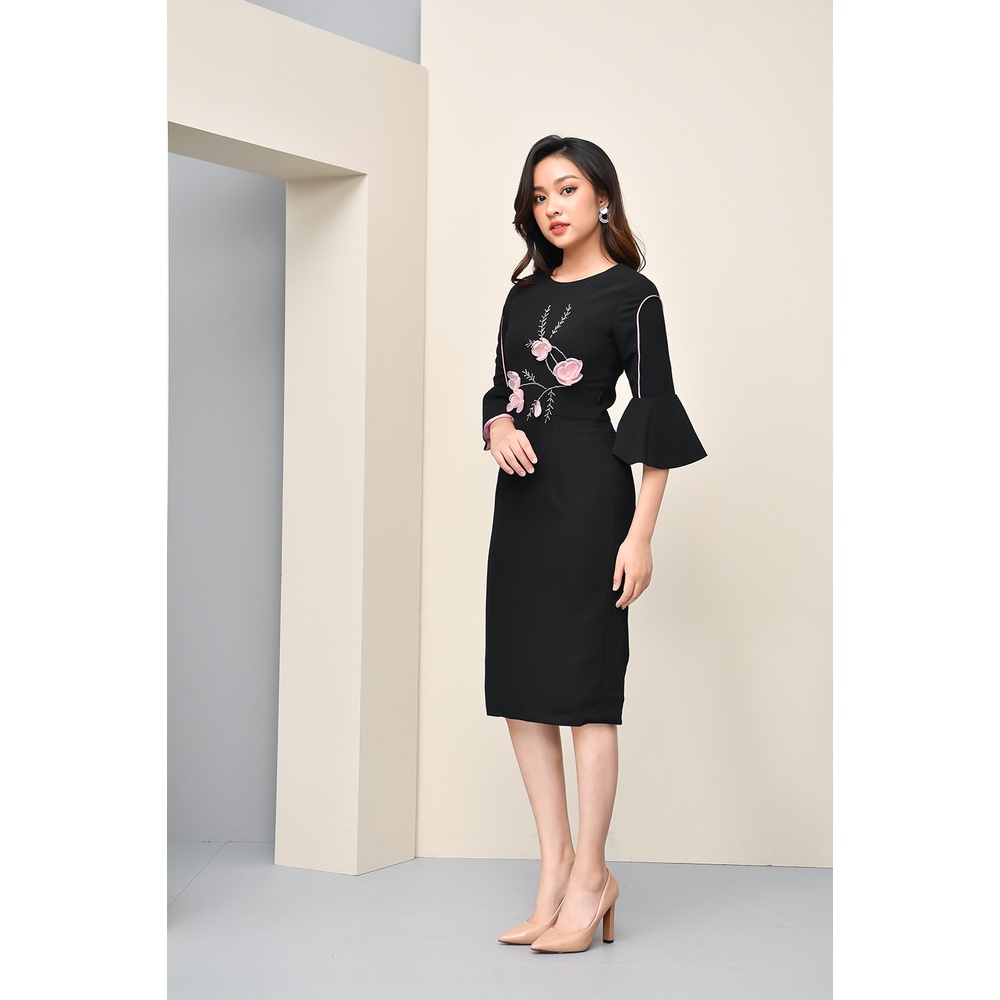 Váy hoa thêu tay lỡ LUPERI LFV380