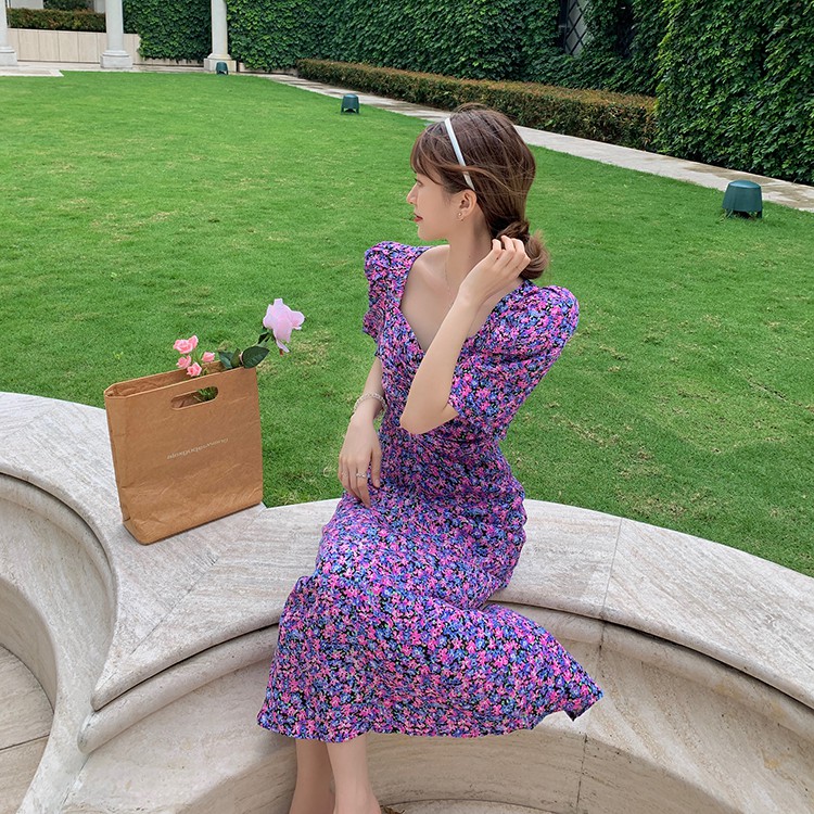 Đầm hoa tím hở lưng | BigBuy360 - bigbuy360.vn