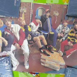 Poster off BTS và Mamamoo