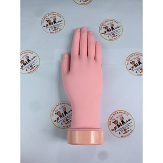 bàn tay silicon học nail