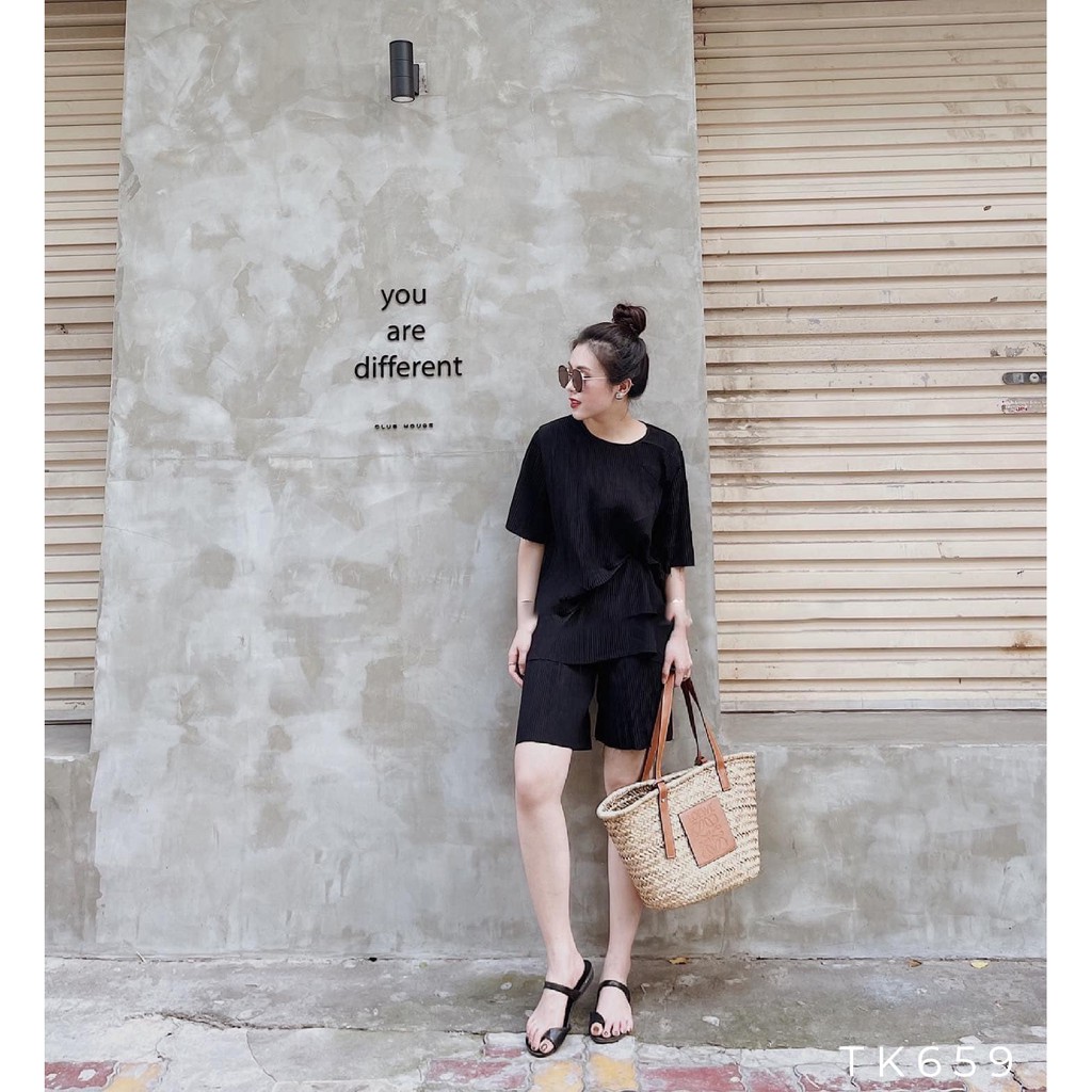 Set Dập Li Ngắn Thoải Mái Dạo Phố Màu Đen Năng Động Oversized