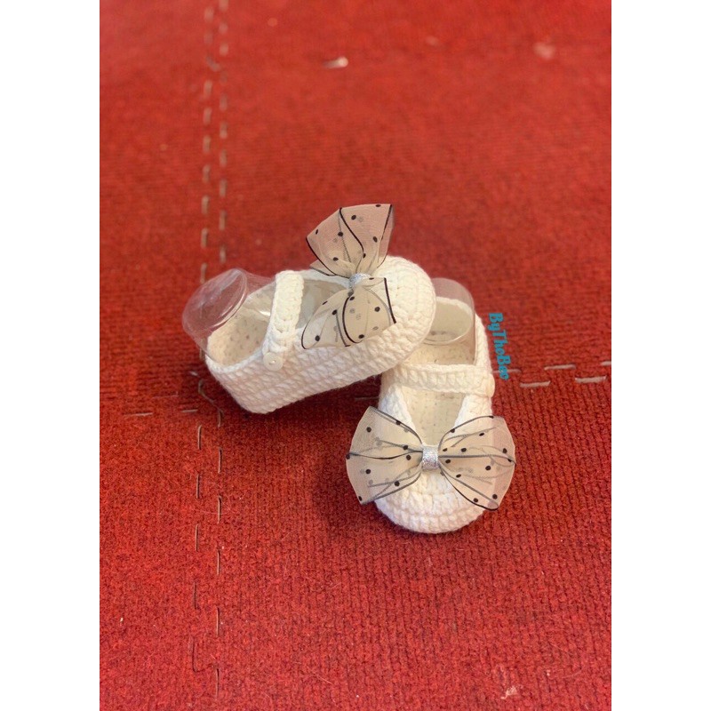Giày len handmade nơ chấm bi