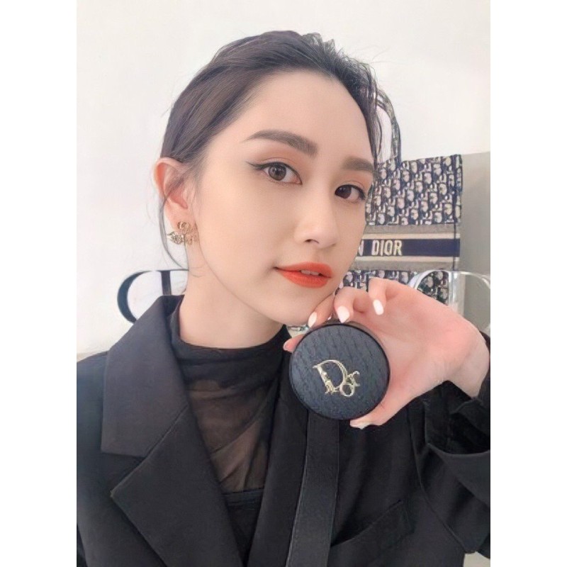 Phấn Nước Dior Forever Perfect Cushion Diormania Gold Limited