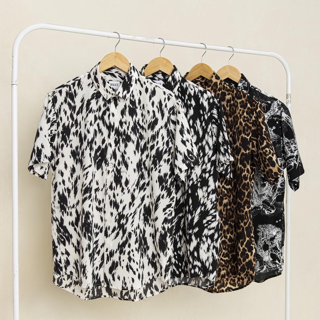 Áo Sơ Mi Họa Tiết Nam Tay Ngắn Dekace T422