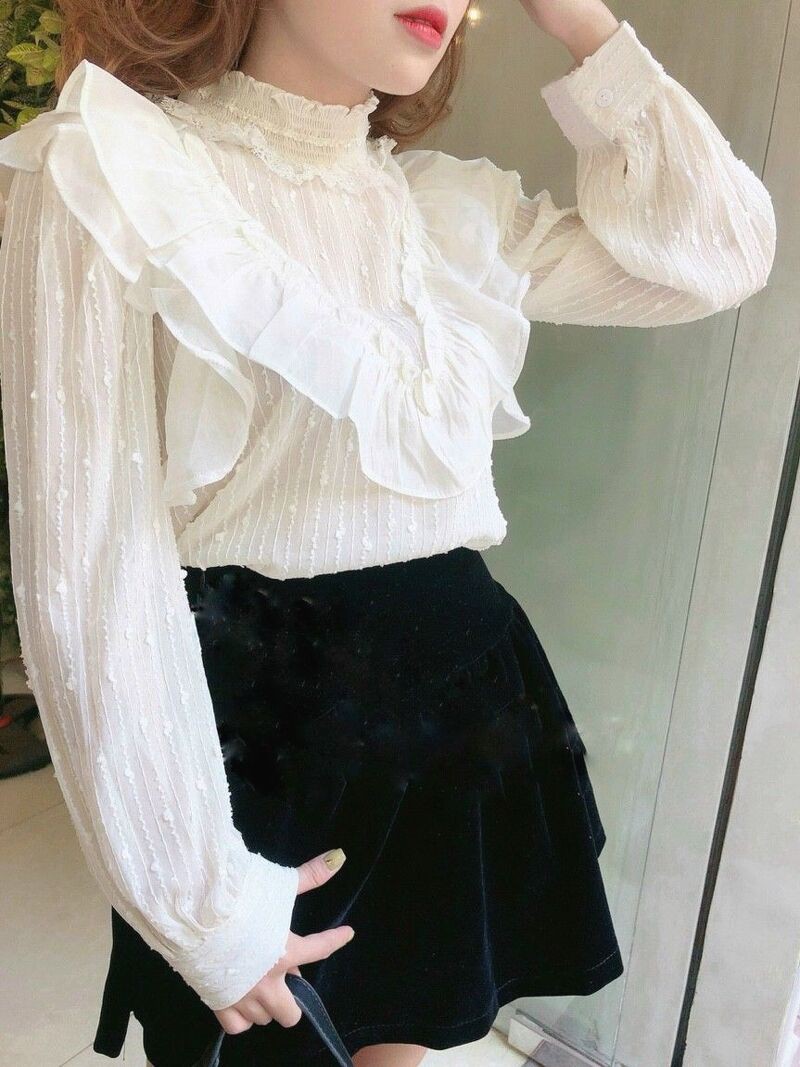 [Mã FASHIONGREEN hoàn 10% tối đa 50K xu đơn 300K] Áo sơ mi bèo viền kim tuyến hàng đẹp - Áo sơ mi tơ viền bèo cổ ngọc | BigBuy360 - bigbuy360.vn