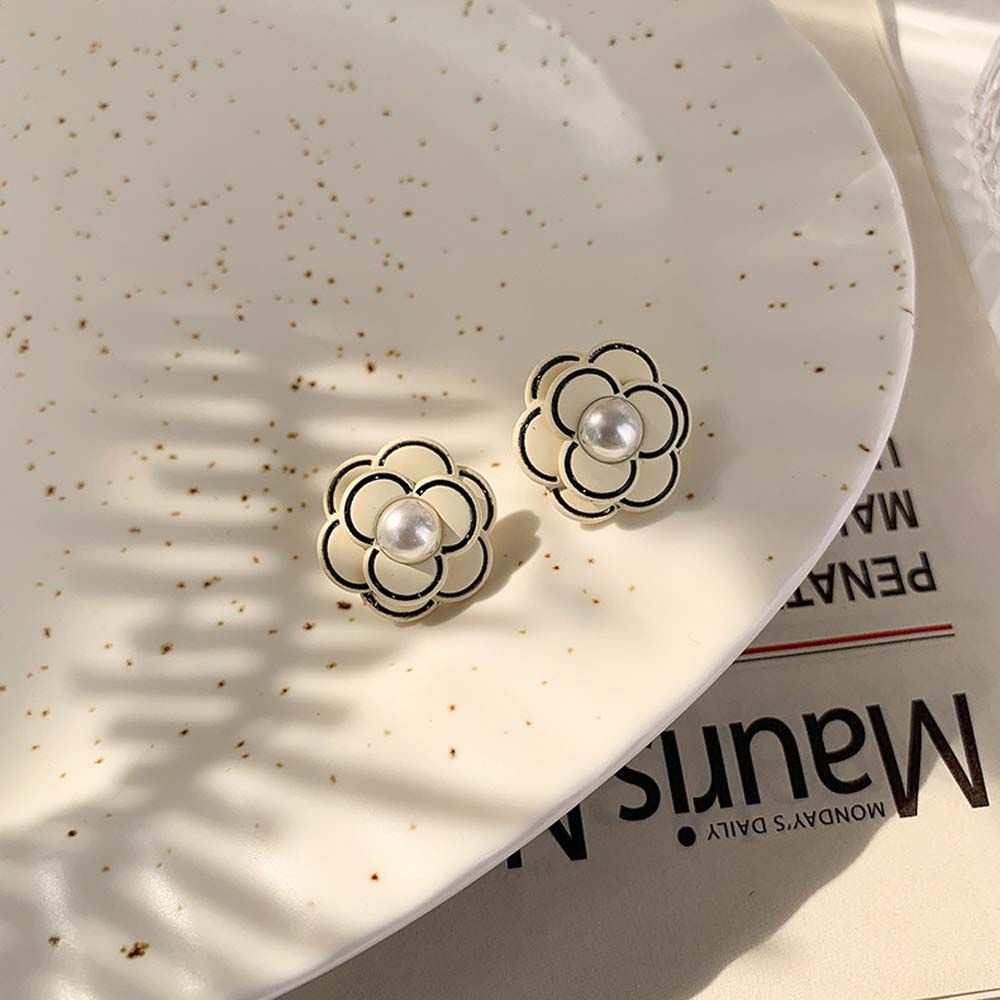 Khuyên tai hình hoa trà sang trọng phong cách Hàn Quốc 925