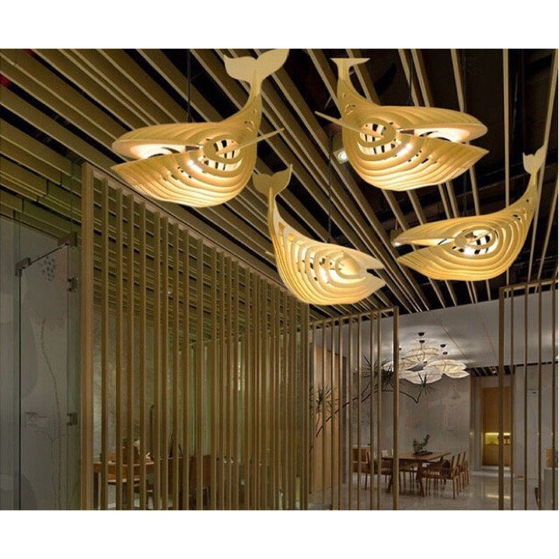Đèn gỗ trang trí , đèn trang trí, đèn thả trần, đèn decor phòng ngủ bằng gỗ cao cấp hình cá voi (Màu Gỗ)