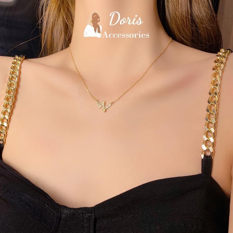 Dây chuyền nữ dáng mảnh phối mặt tia sét đính đá phong cách cổ điển, vòng cổ nữ titan mạ vàng NT_C011