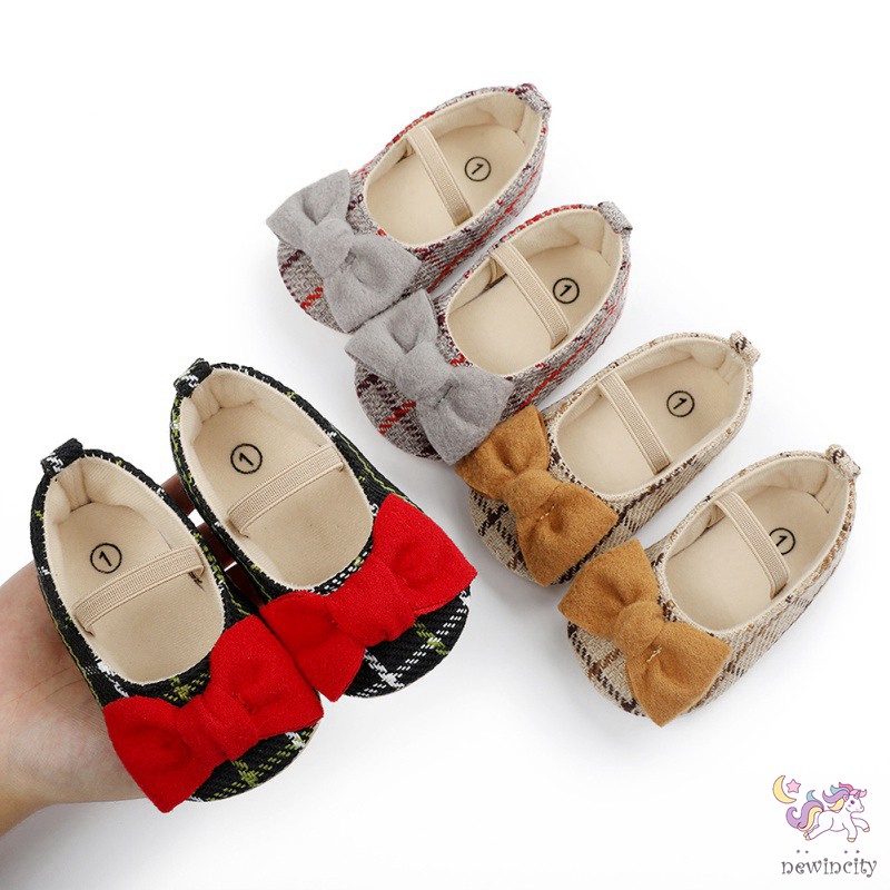 Giày Tập Đi Thắt Nơ Đáng Yêu Cho Bé Gái