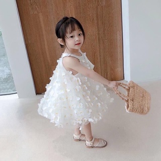 vây công chúa xinh xắn cho bé