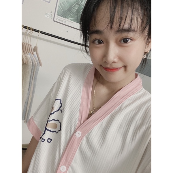 Bộ Ngủ Cộc Kẻ Sọc Cổ V Siêu Dễ Thương