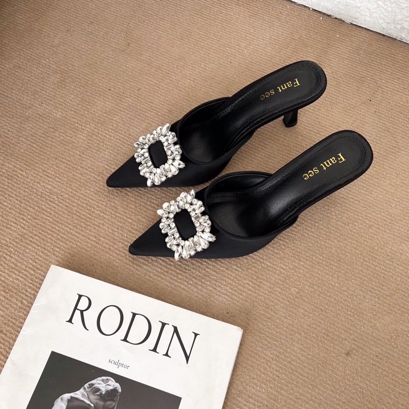 SORAMI.SHOES-Sục đính đá sang chảnh siêu xinh thời trang nữ tính