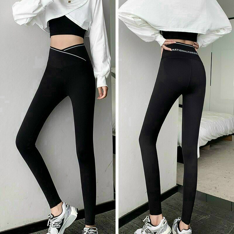Quần legging nữ cạp cao vạt chéo gen bụng vải umi co giãn viền sọc trắng nâng mông dáng thể thao tập gym yoga ROSA BOUTI