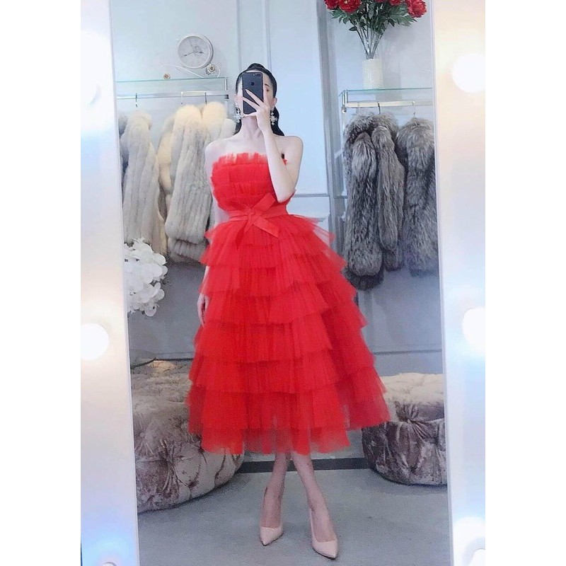 ĐẦM CÚP NGỰC TẦNG