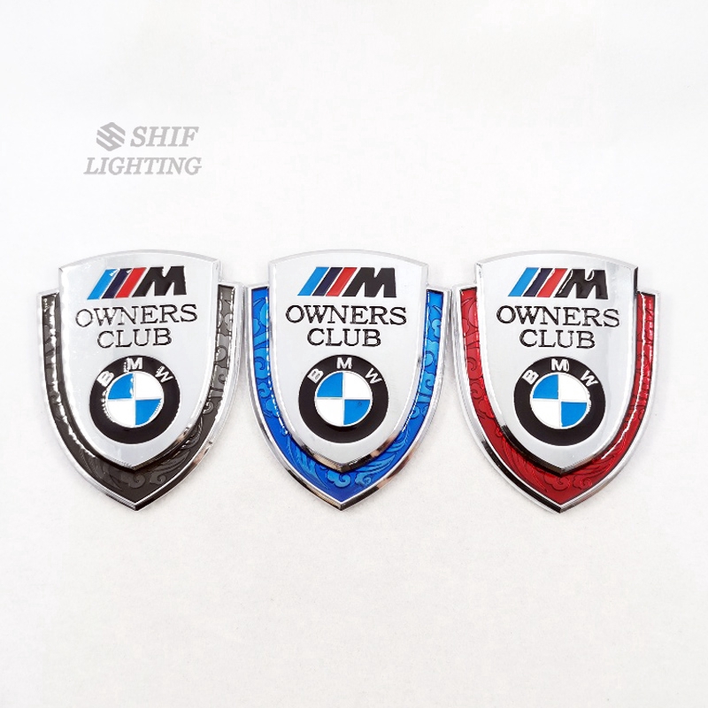 Logo kim loại dán trang trí sau xe BMW