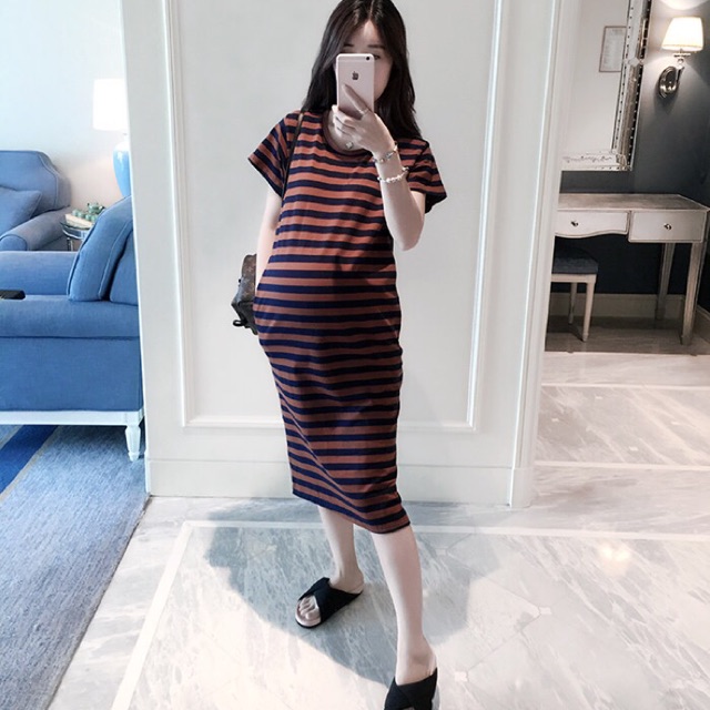 Váy bầu kẻ sọc ngang