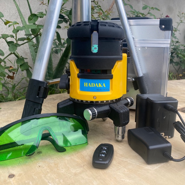 Máy cân mực laser 5 tia xanh hadaka