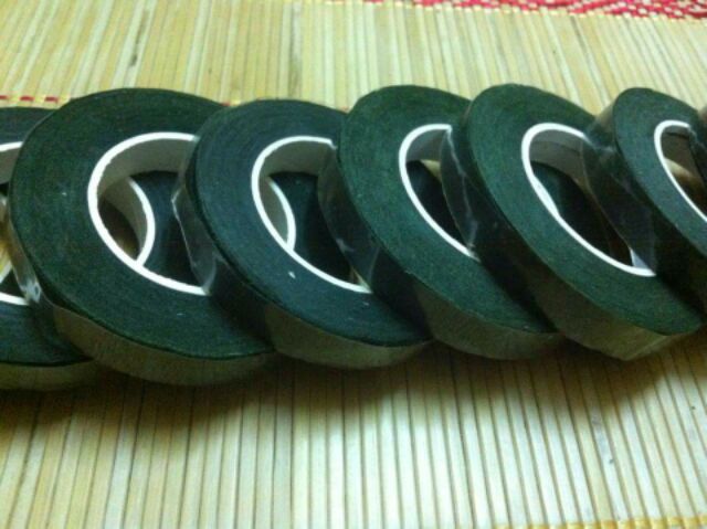 Băng keo sáp cuốn thân